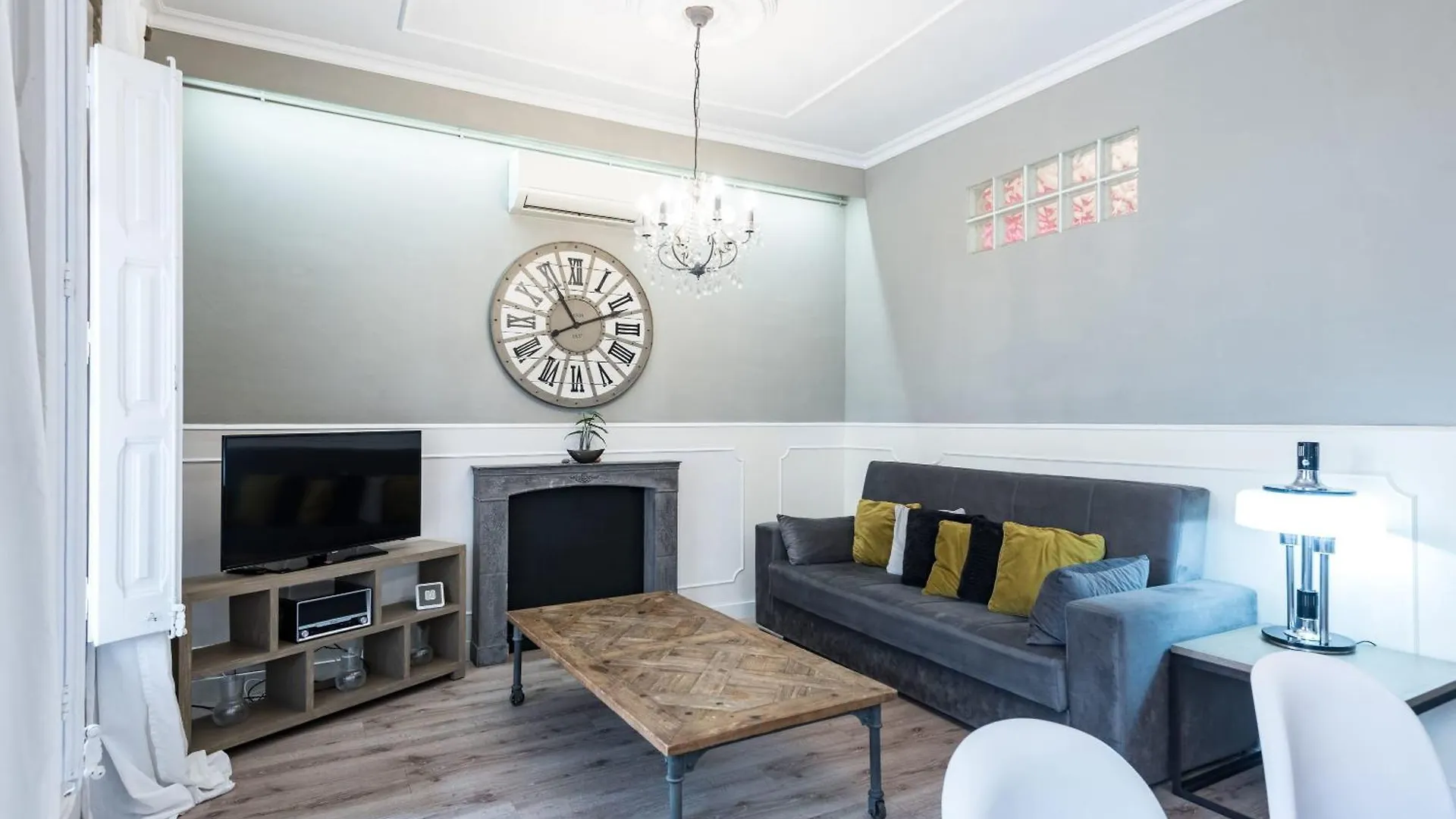 Eixample 3Bd Apartment With Private Terrace Barcelona 0*,