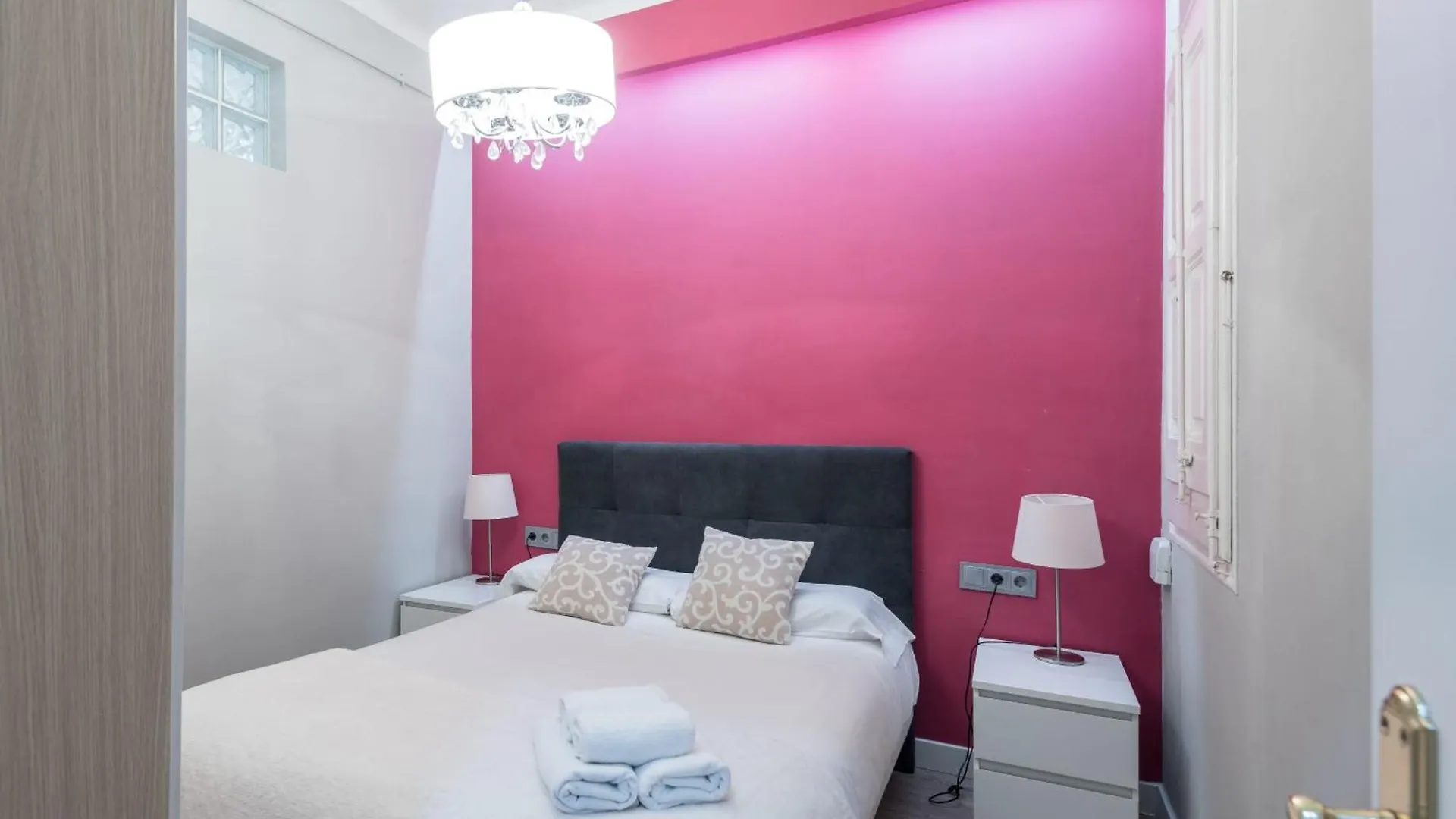 Eixample 3Bd Apartment With Private Terrace Barcelona