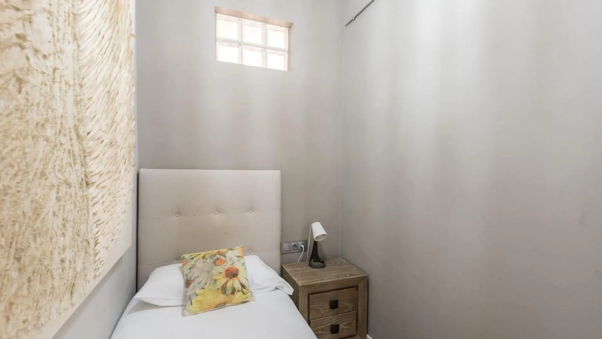 Eixample 3Bd Apartment With Private Terrace Barcelona